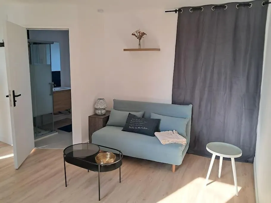 Studio Independant Gare Hopital Naval Group Lorient Appartement